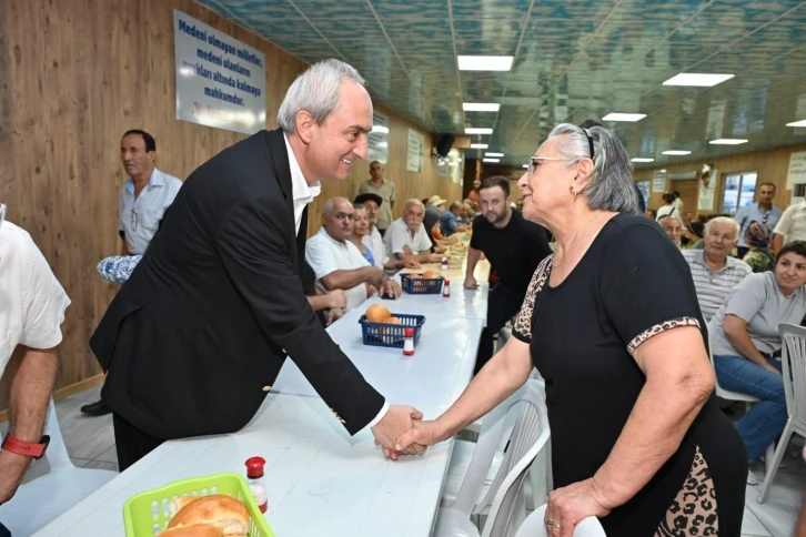 Başkan Kocagöz yas lokmasını paylaştı