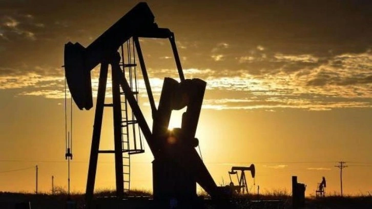 Brent petrolün varil fiyatı 96,02 dolar