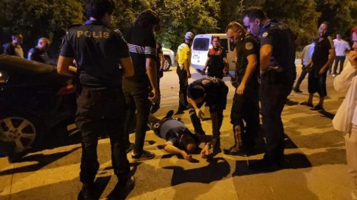 Dur ihtarına uymayan sürücü 1'i polis 3 kişiyi yaraladı