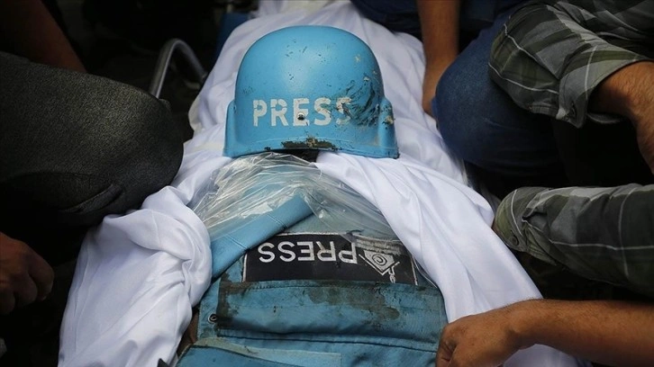 Gazze'deki hükümet: İsrail'in 7 Ekim'den bu yana düzenlediği saldırılarda 98 gazeteci