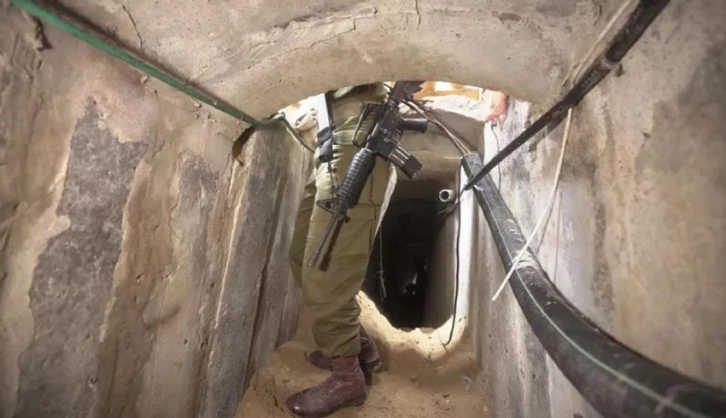 İsrail, Hamas tünellerine deniz suyu boşaltmaya başladı