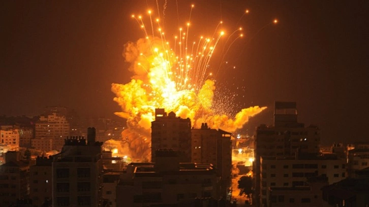İsrail'den bir saldırı daha. Gazze'deki hava saldırısında en az 20 Filistinli öldü