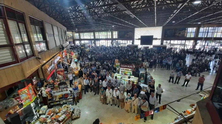 Kastamonu’da ilk hac kafilesi gözyaşları arasında uğurlandı
