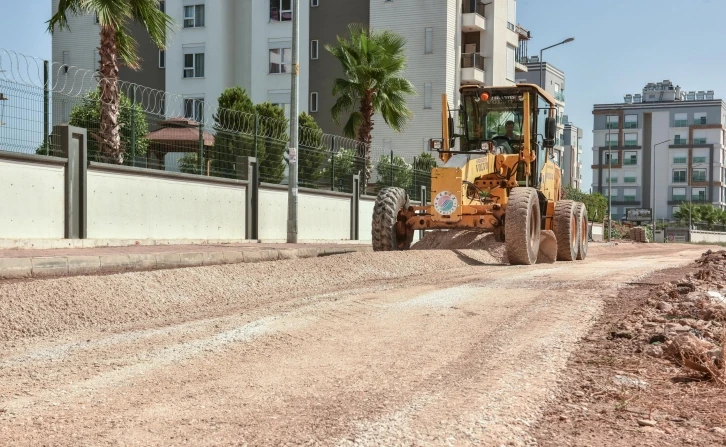 Kepez çalışıyor, mahalleler güzelleşiyor