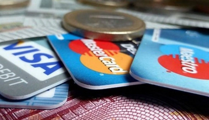Kredi kartı borçları artıyor, icra dosyaları çoğalıyor