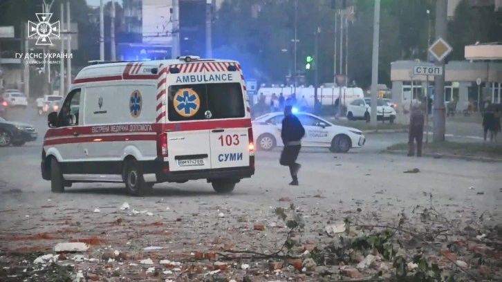 Rusya Ukrayna'yı vurmaya devam ediyor! Bombalanın Sumy kentinde 2 ölü, 20 yaralı