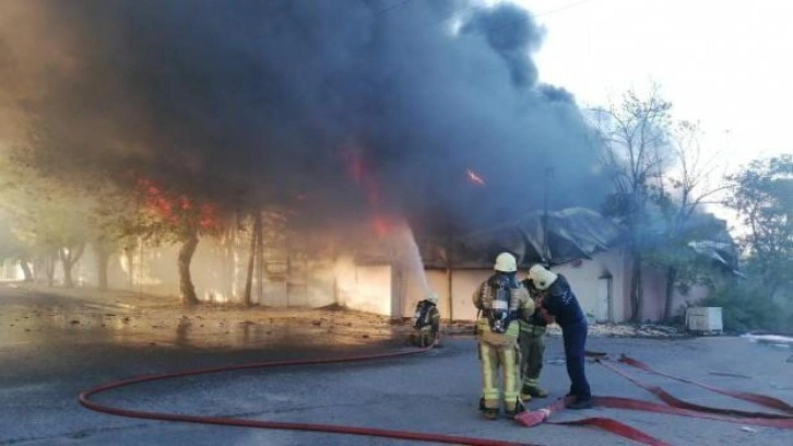Son Dakika: Silivri'de fabrika yangını!