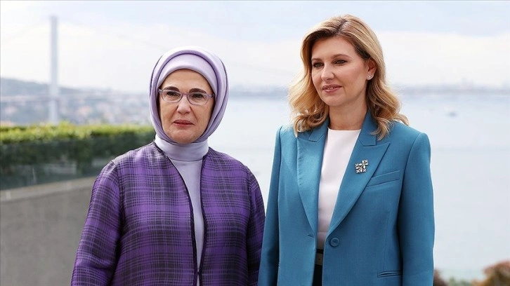 Zelenskiy'nin eşi, Emine Erdoğan’a Ukraynalı yetim çocuklar için yaptıklarından dolayı minnetta