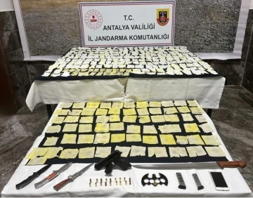 Antalya'da 25 Milyon TL'lik Uyuşturucu Madde Ele Geçirildi