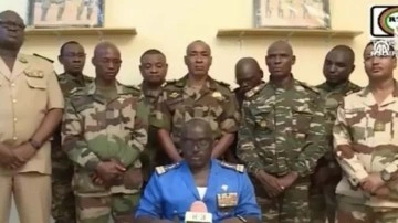 AB işbirliğini askıya alma kararı aldı. Cunta yönetimine geçen Nijer'e şok