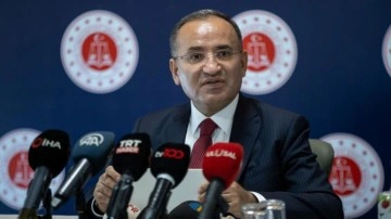 Adalet Bakanı Bozdağ'dan Barolara tepki: Değil 81 baro, herkes imza atsa...
