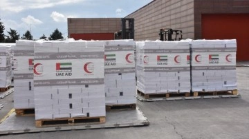 BAE depremzedelere Ramazan ayı için 200 ton hurma gönderdi