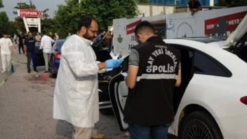Bursa'da kanlı gün. Bir kişi boğazından ve karnından bıçaklanarak öldürüldü