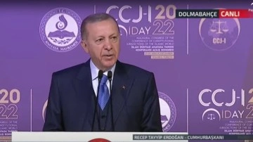 Cumhurbaşkanı Erdoğan İslam Dünyası Anayasa Yargısı programında konuşuyor