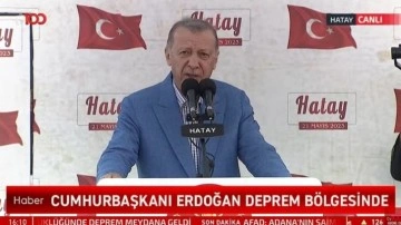 Cumhurbaşkanı Recep Tayyip Erdoğan deprem bölgesi Hatay'da konuşuyor.