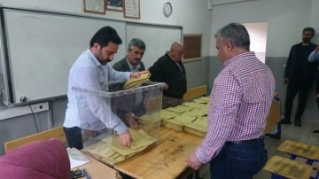Diyarbakır’da AK Parti ve CHP sonuçlara itiraz etti
