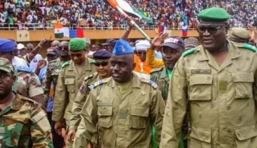 ECOWAS, Nijer'deki darbe sebebiyle toplandı: Darbeye son verin