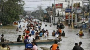 Filipinler'de sel felaketi: 13 kişi öldü