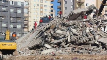 Gaziantep'te yıkılan Emre Apartmanı'nın müteahhitleri tutuklandı