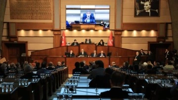 İBB Meclisi’nde ortalık karıştı! AK Parti’den CHP’ye istismar suçlaması: CHP’yi kapatalım mı?