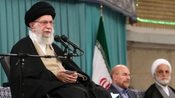 İran dini lideri Hamaney’den İbranice paylaşım. İran'dan İsrail'e gözdağı...