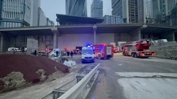İstanbul Finans Merkezi inşaatında korkutan yangın! 3 işçi hastaneye kaldırıldı