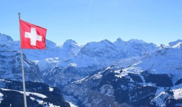 İsviçre'de buzulların erimesine karşı önlem: Hükümet, 3 milyar franklık tedbir paketi hazırladı