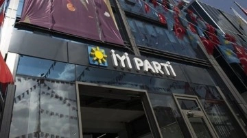 İYİ Parti'de toplu istifa. İYİ Parti'den istifa eden isimler MHP'ye katıldı