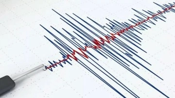 Kahramanmaraş'ta gece yarısı deprem. Deprem şiddetli şekilde hissedildi
