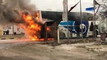 Kamil Koç'a ait otobüs alev alev yandı. Otobüs yangınında büyük facia atlatıldı