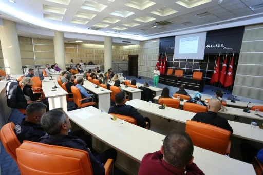 Kepez’de bulaşıcı hastalıklar ve gribe karşı farkındalık semineri