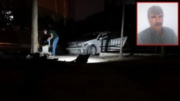 Kırmızı ışıkta otomobile ateş açıldı: 2 ölü