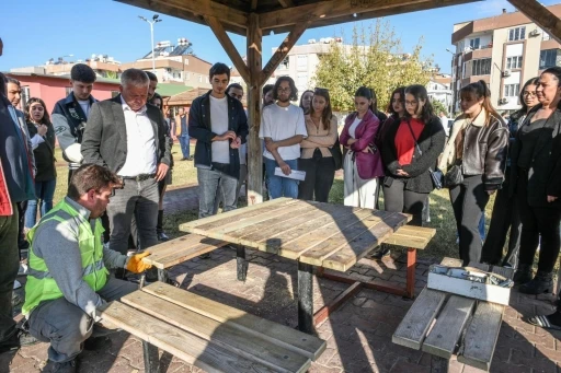 Kocagöz’den, geleceğin mimarlarına “Çocuklara güvenli parklar yapın” çağrısı