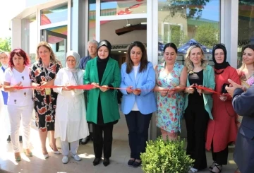 Körfez’de üreten kadınlar için Kiraz Kafe hizmete açıldı
