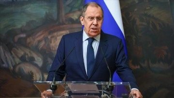 Lavrov: &quot;Önceliğimiz, dolar ve avronun uluslararası ticarette rolünü azaltmaktır&quot;