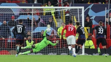 Manchester United-Kopenhag maçında inanılmaz son. Andre Onana maça damga vuran isim oldu