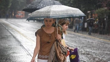 Meteoroloji'den Marmara dahil 5 bölge için sağanak yağış uyarısı