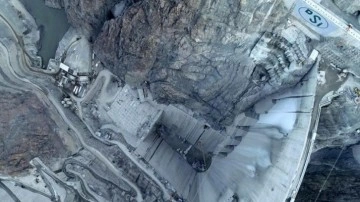 Türkiye'nin en yüksek barajında açılış tarihi belli oldu
